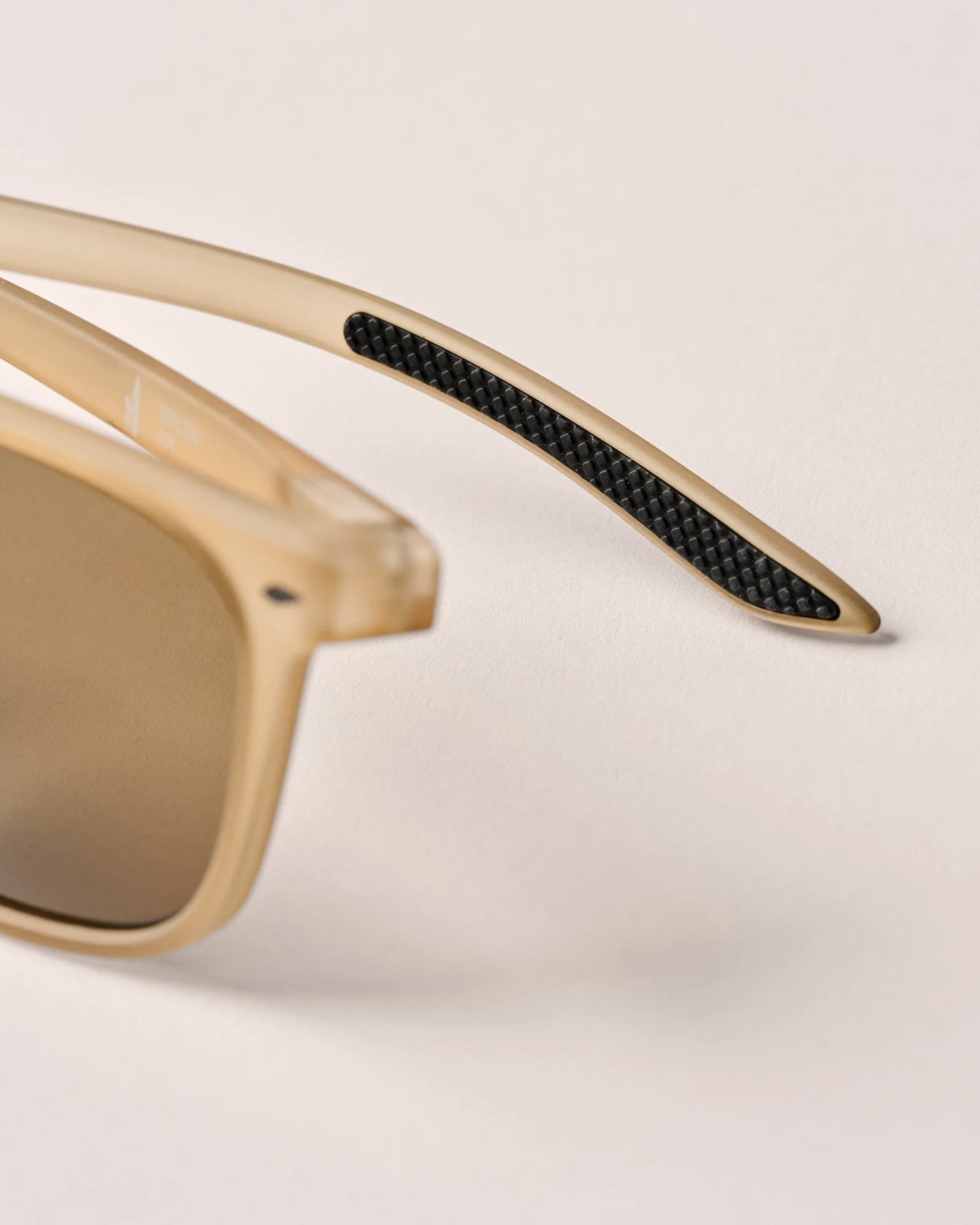 Malibu Sunglasses - Light Beige